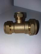 Compression 22mm x 28mm x 15mm Both Ends Reducing Tee